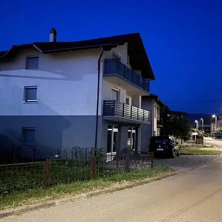 Pista-pause Apartment